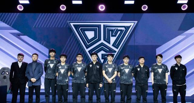 的世界里 的世界里