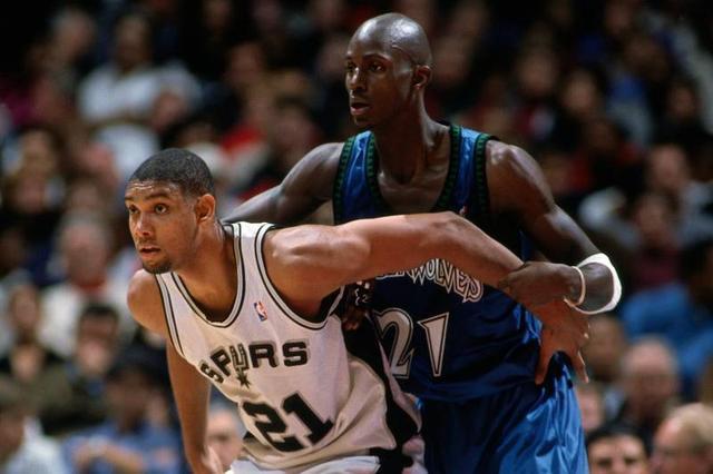 球员协同防 球员协同防