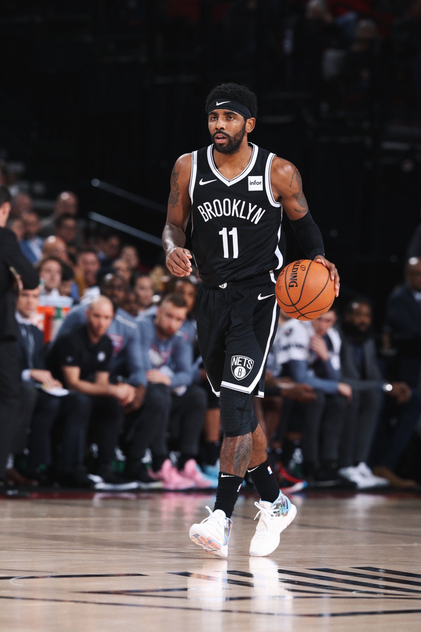 化解危局 化解危局