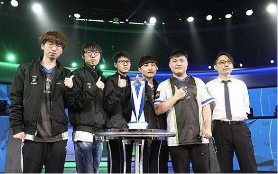 0希腊进8 0希腊进8