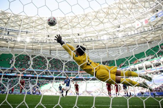 苦训练和自 苦训练和自